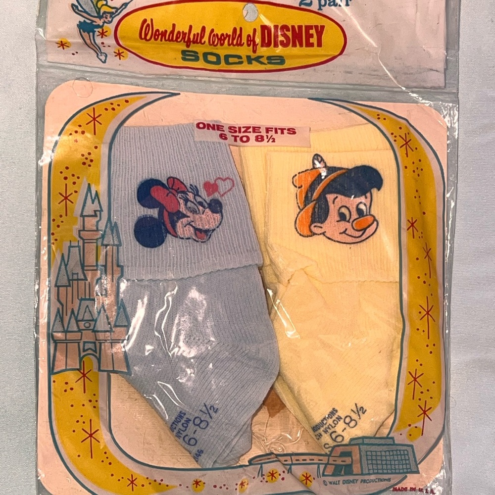 NEW VTG Kids Wonderful World Of Disney Socks Minnie Mouse Pinocchio Walt Disney